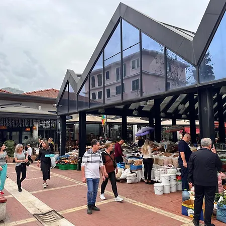 旅馆 New Bazaar 地拉那